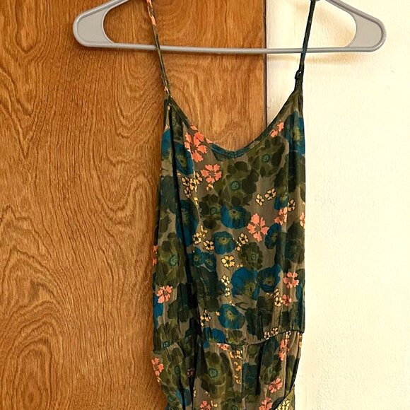 SO brand floral jumpsuit, size Medium, NWT - Picture 1 of 9